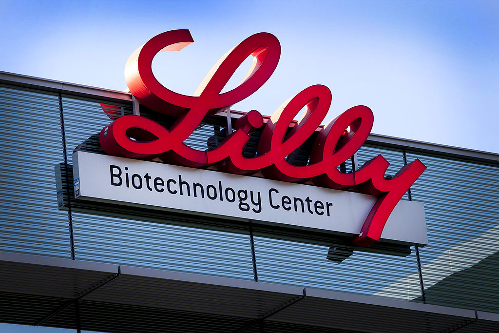The Once-Weekly Basal Insulin Shift: Inside Lilly's Onswik Approval and the Battle for Metabolic Adherence